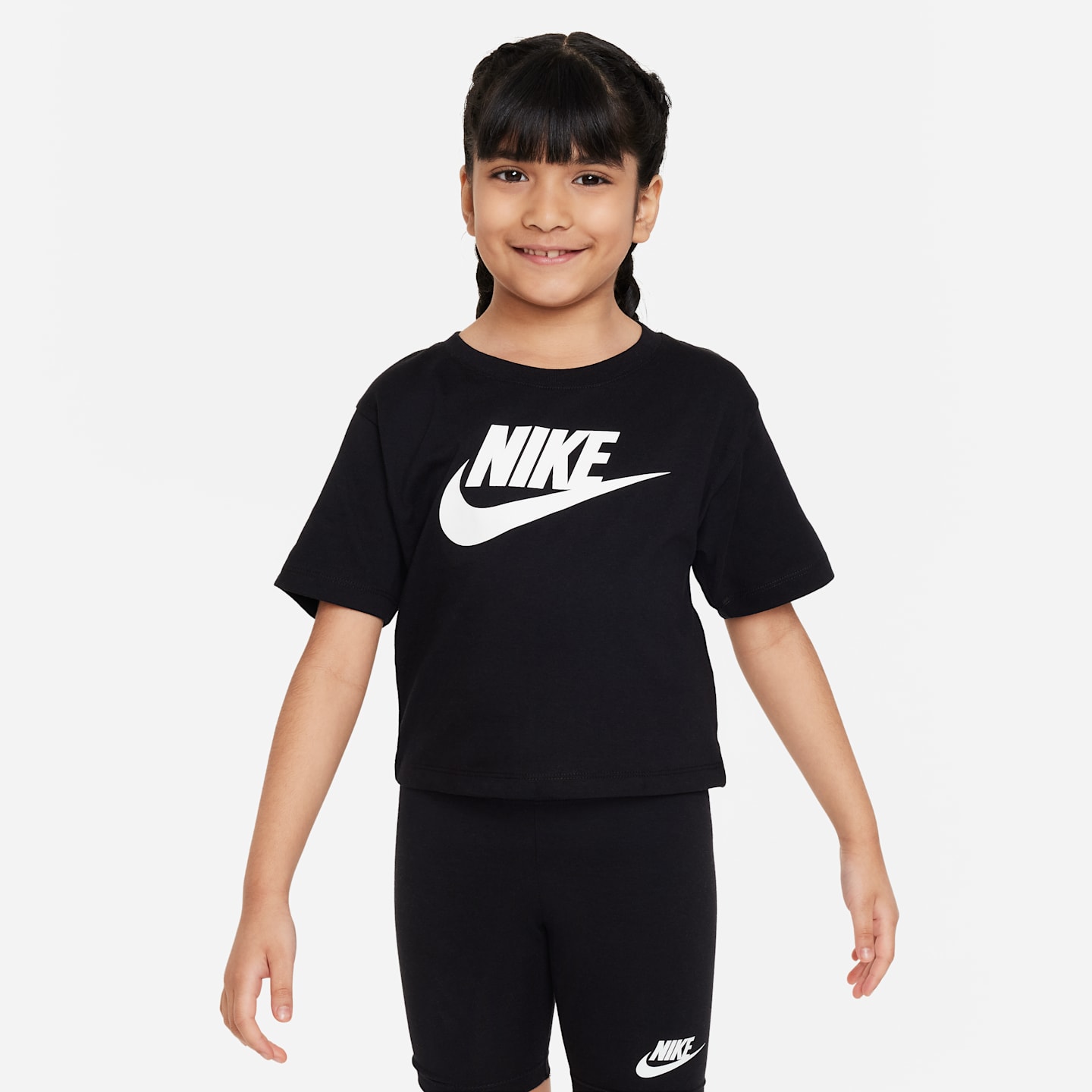 Футболка Nike Sportswear Cropped T-Shirt для девочек, цвет: Чёрный — фото 1