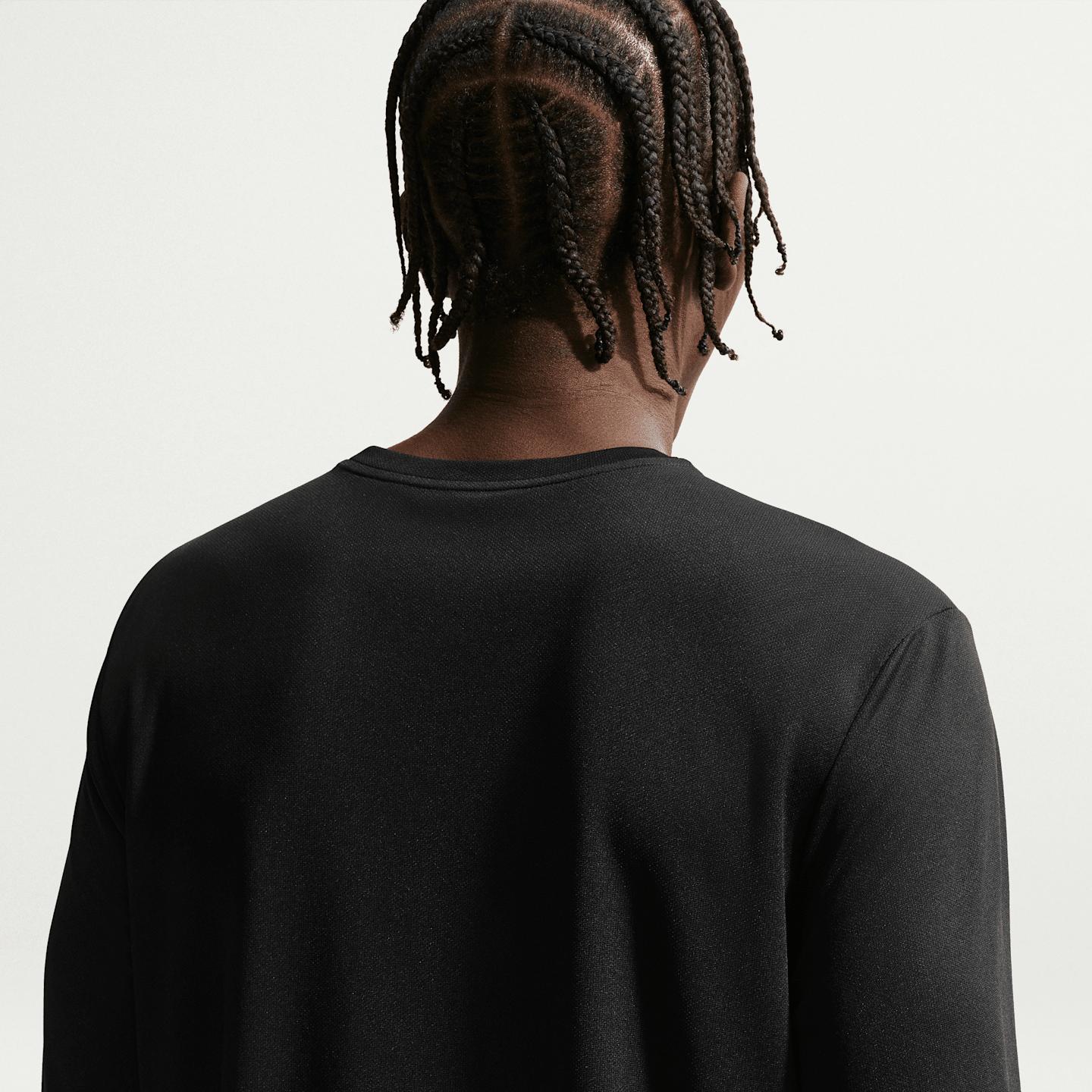 Мужской беговой топ Nike Miler Dri-FIT с длинным рукавом, цвет: Чёрный — фото 2