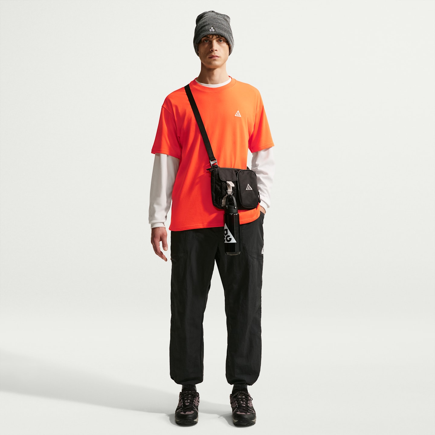 Мужские брюки Nike ACG Dolomiti, цвет: Чёрный / Снежный белый — фото 1