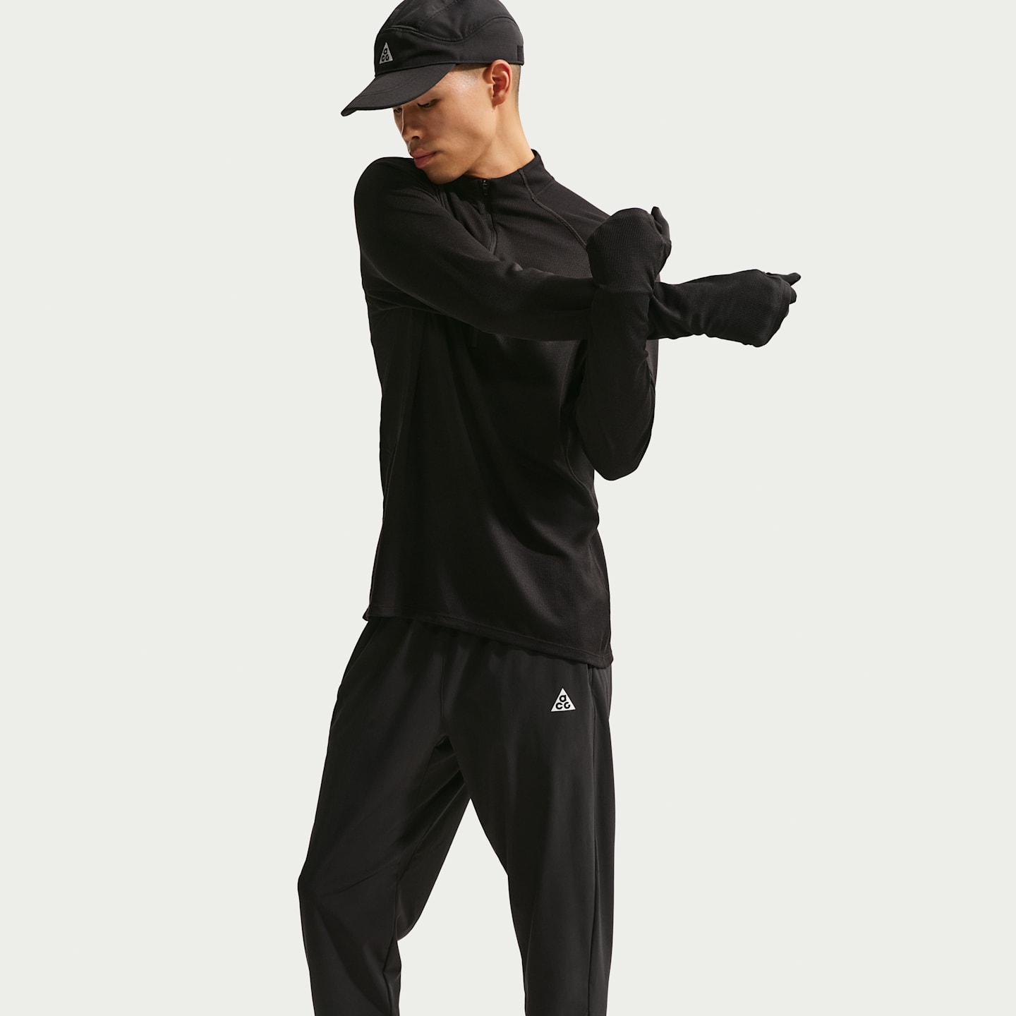 Мужские брюки для трейлраннинга Nike ACG Dawn Range Dri-FIT, цвет: Чёрный / Антрацитовый — фото 4