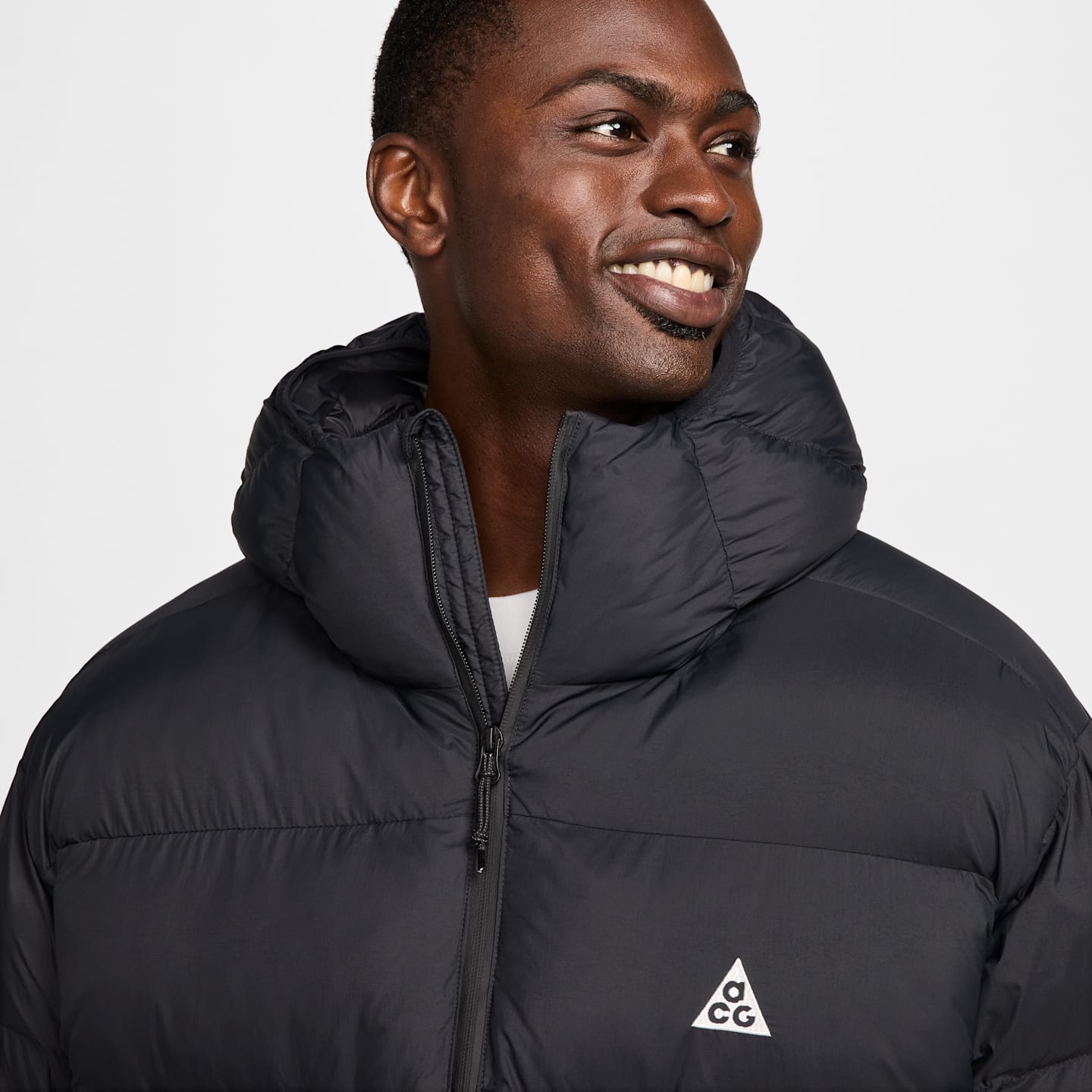 Мужская куртка Nike ACG Lunar Lake PrimaLoft® Therma-FIT ADV Loose Hooded, цвет: Чёрный / Снежный белый — фото 3