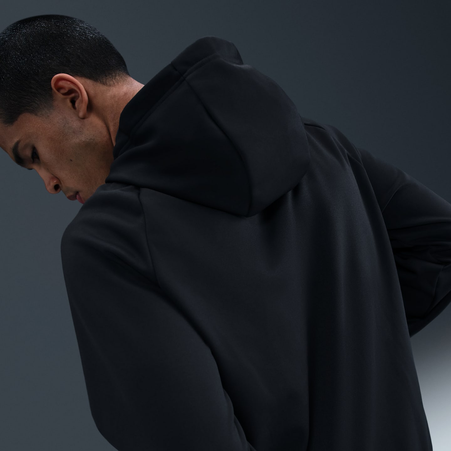 Мужское флисовое худи Nike Therma-FIT, цвет: Чёрный — фото 2