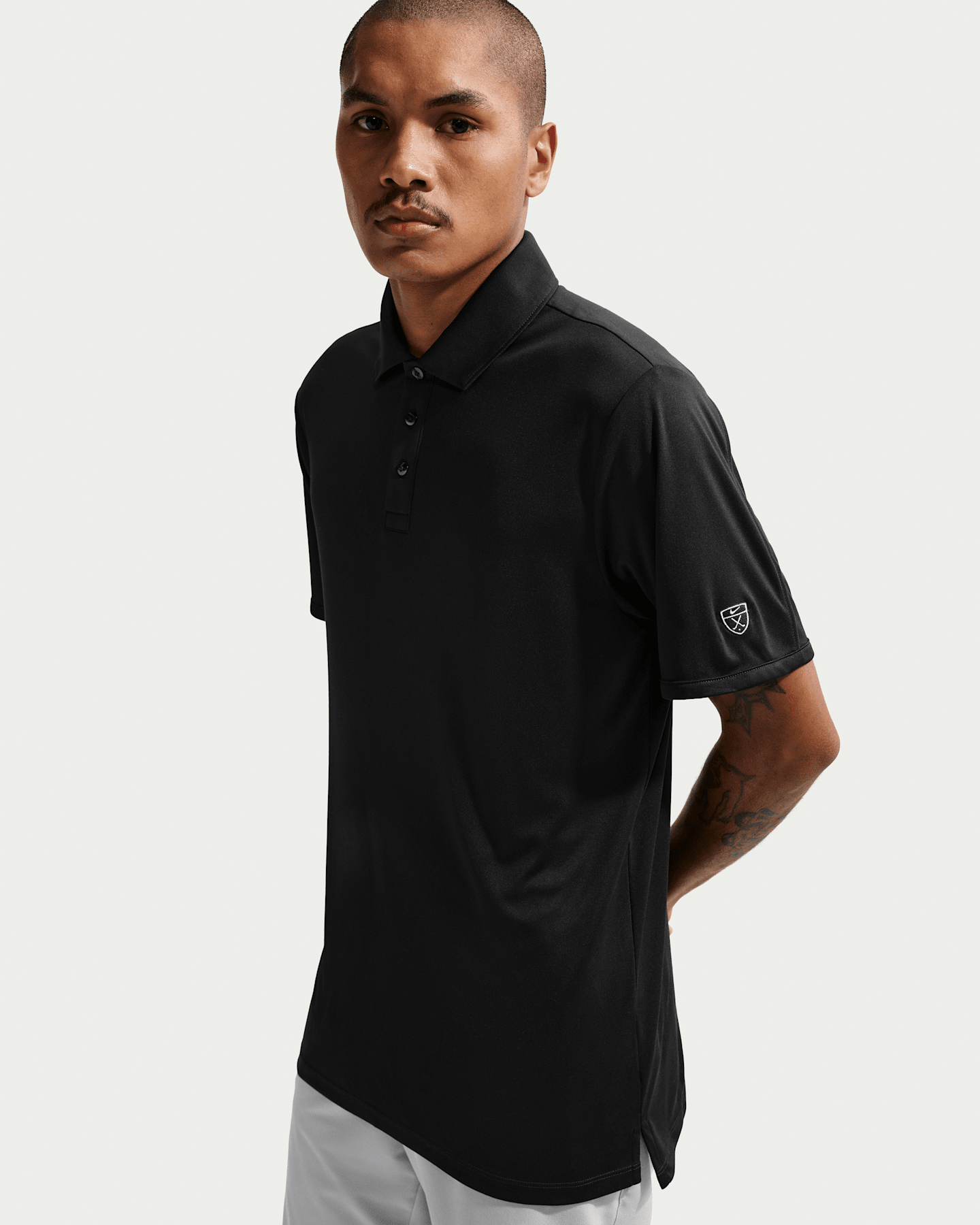 Мужское поло Nike Par Dri-FIT Sleeve Logo Golf Polo, цвет: Чёрный — фото 6