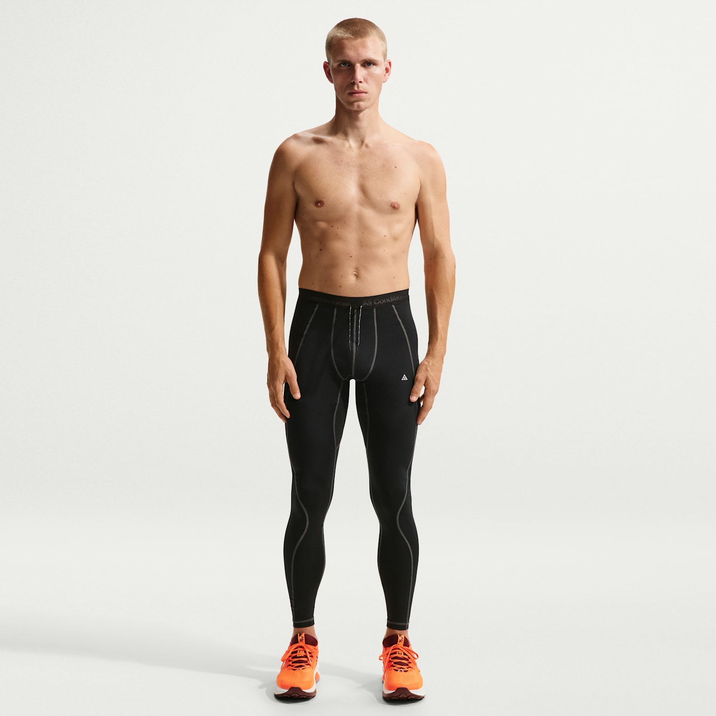 Мужские термотайтсы Nike ACG Wildsee Dri-FIT, цвет: Чёрный / Антрацитовый — фото 1