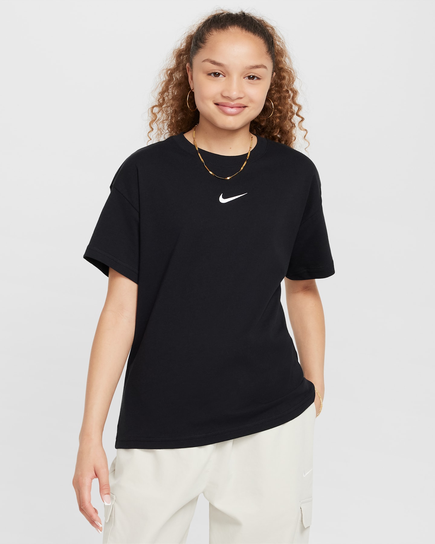 Футболка Nike Sportswear Essential для девочек, цвет: Чёрный — фото 5