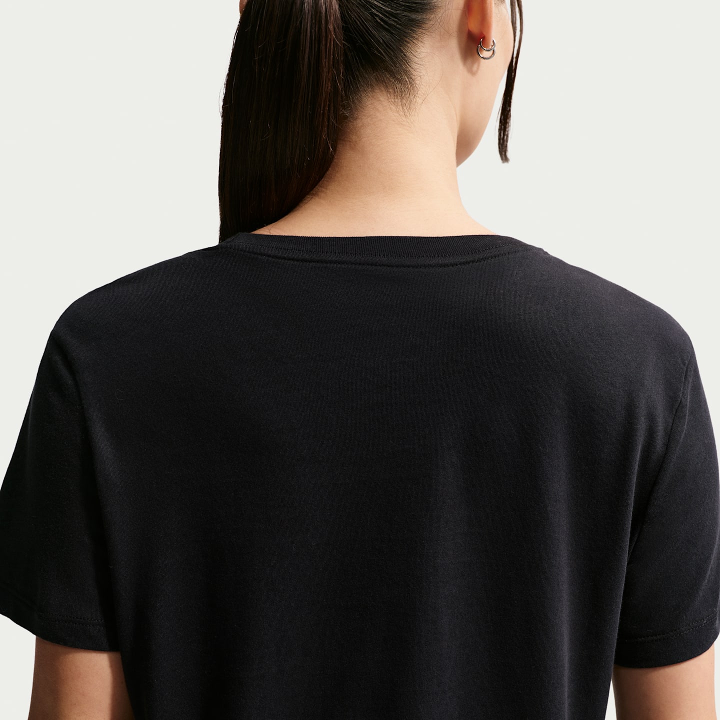 Женская футболка для трейлраннинга Nike ACG Dri-FIT, цвет: Чёрный — фото 2