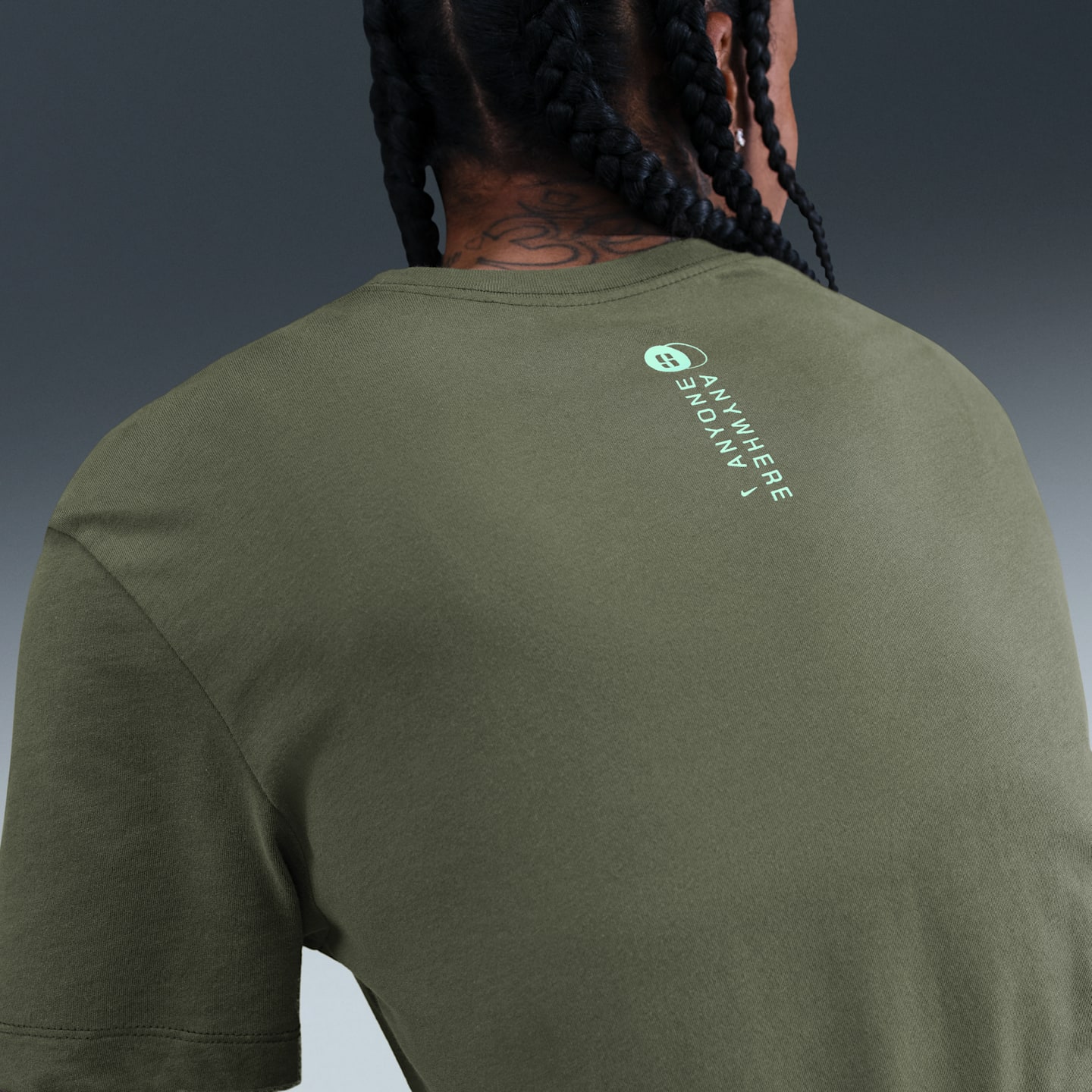Мужская баскетбольная футболка Nike Sabrina Dri-FIT, цвет: Средний оливковый — фото 4