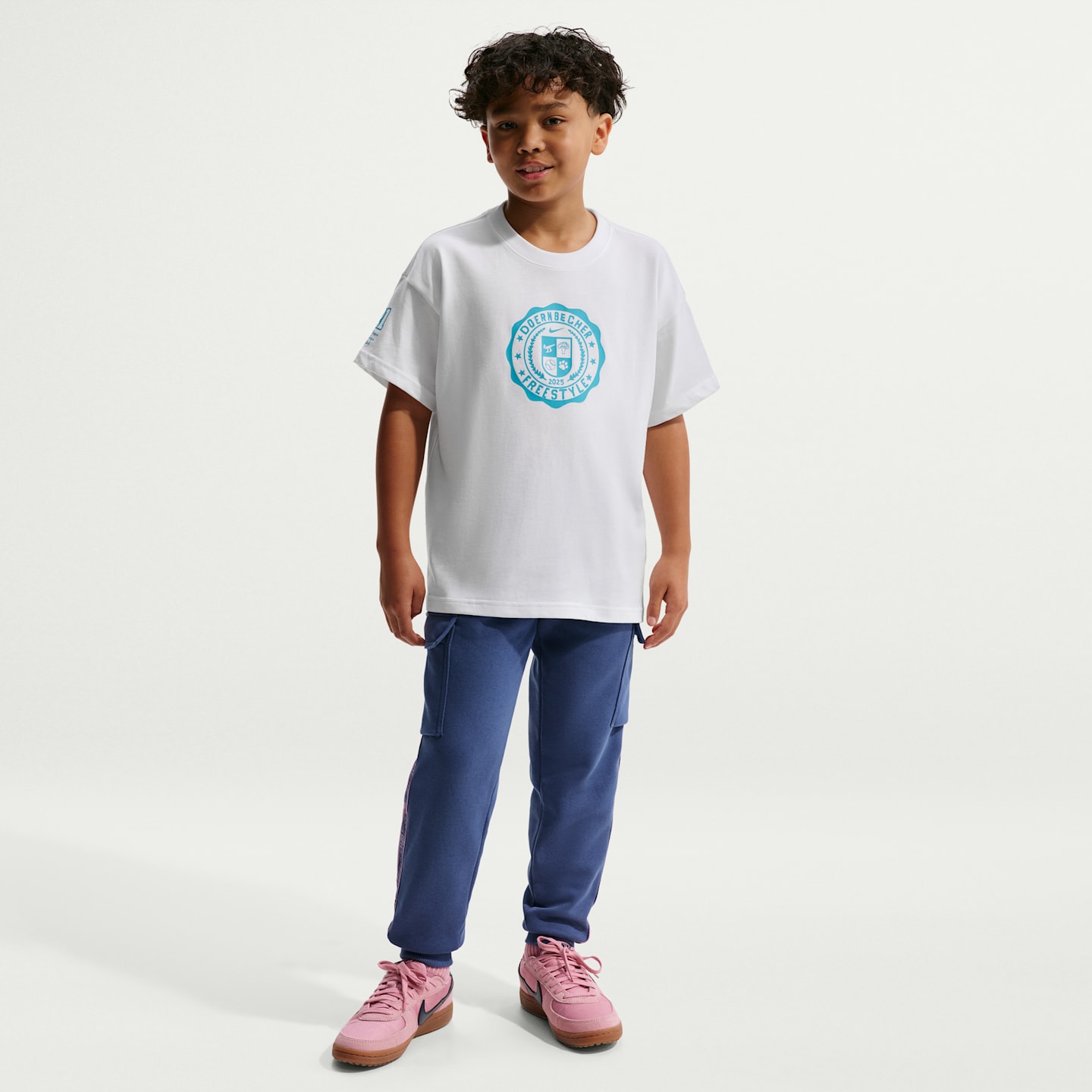 Детская футболка Nike Club x Doernbecher Freestyle Max90, цвет: Белый — фото 4