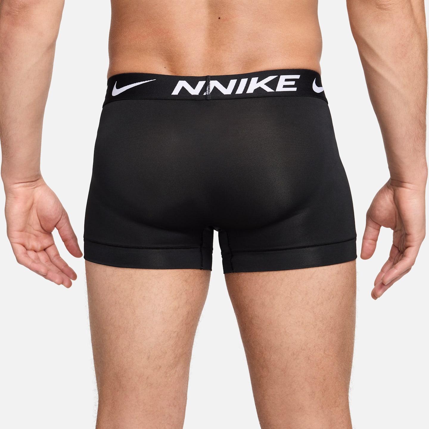 Трусы Essential Micro Dri-FIT для мужчин, 3 шт. — Nike, цвет: Чёрный — фото 3