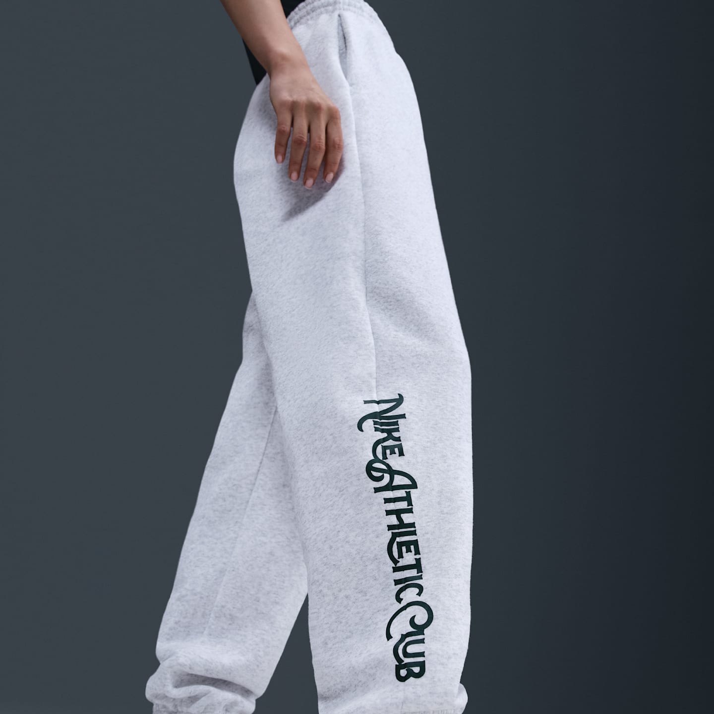 Женские брюки Nike Sportswear Phoenix Fleece High-Waisted Oversized, цвет: Берёзовый меланжевый — фото 3
