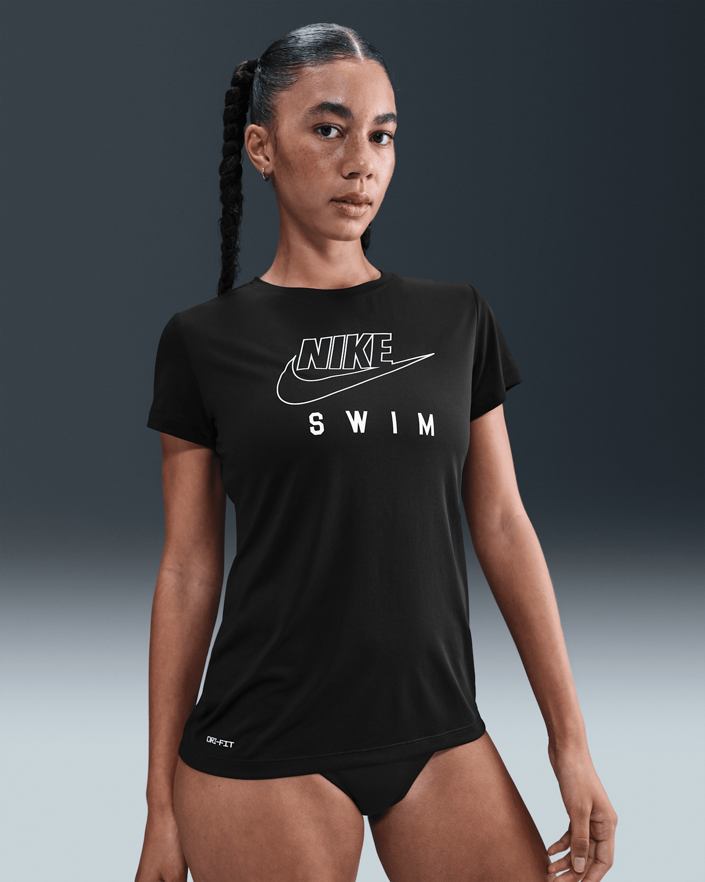 Женская плавательная футболка Nike Swim Swoosh Hydroguard с коротким рукавом, цвет: Чёрный — фото 6