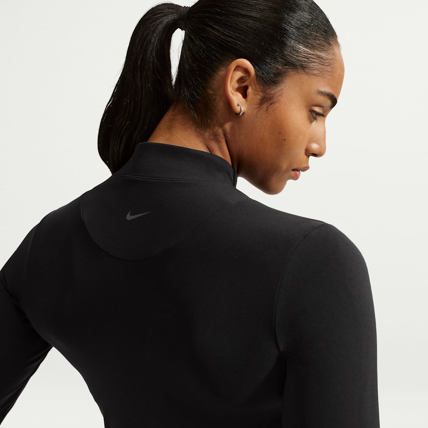 Женская куртка Nike Zenvy Dri-FIT на молнии, цвет: Чёрный / Холодный серый — фото 2
