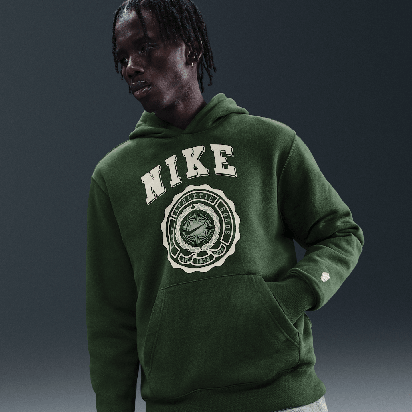 Мужское флисовое худи Nike Club, цвет: Снежный белый / Нефритовый