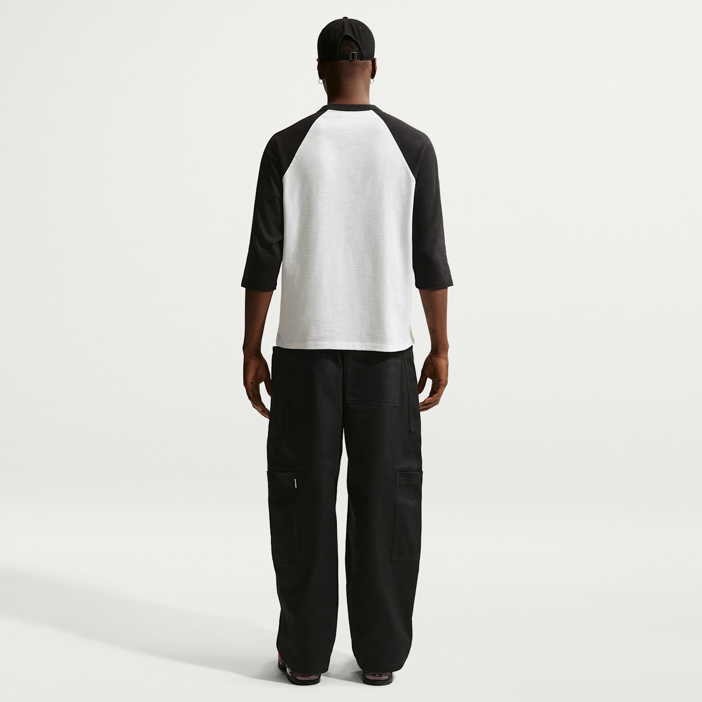 Мужской топ Nike Sportswear Club 3/4-Sleeve Raglan Top, цвет: Чёрный / Белый — фото 5