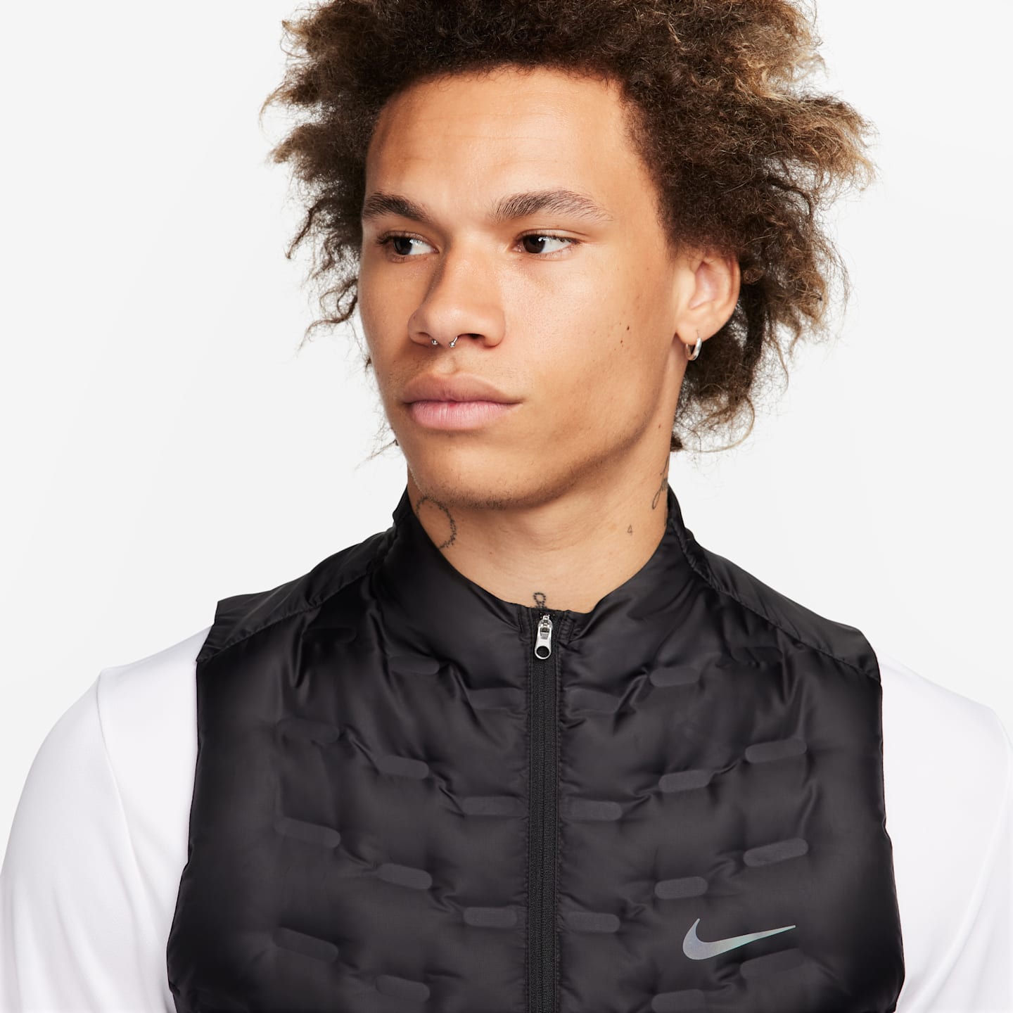 Мужской беговой пуховый жилет Nike Therma-FIT ADV Repel AeroLoft, цвет: Чёрный — фото 3