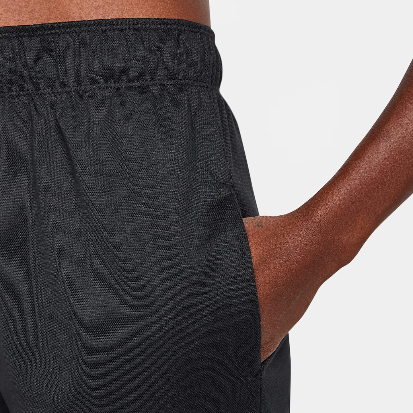 Женские шорты 5" без подкладки Nike Attack Dri-FIT для фитнеса со средней посадкой, цвет: Чёрный / Белый — фото 6