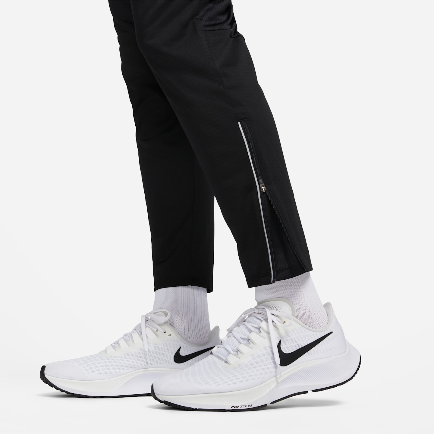 Мужские трикотажные беговые брюки Nike Phenom Dri-FIT, цвет: Чёрный — фото 4