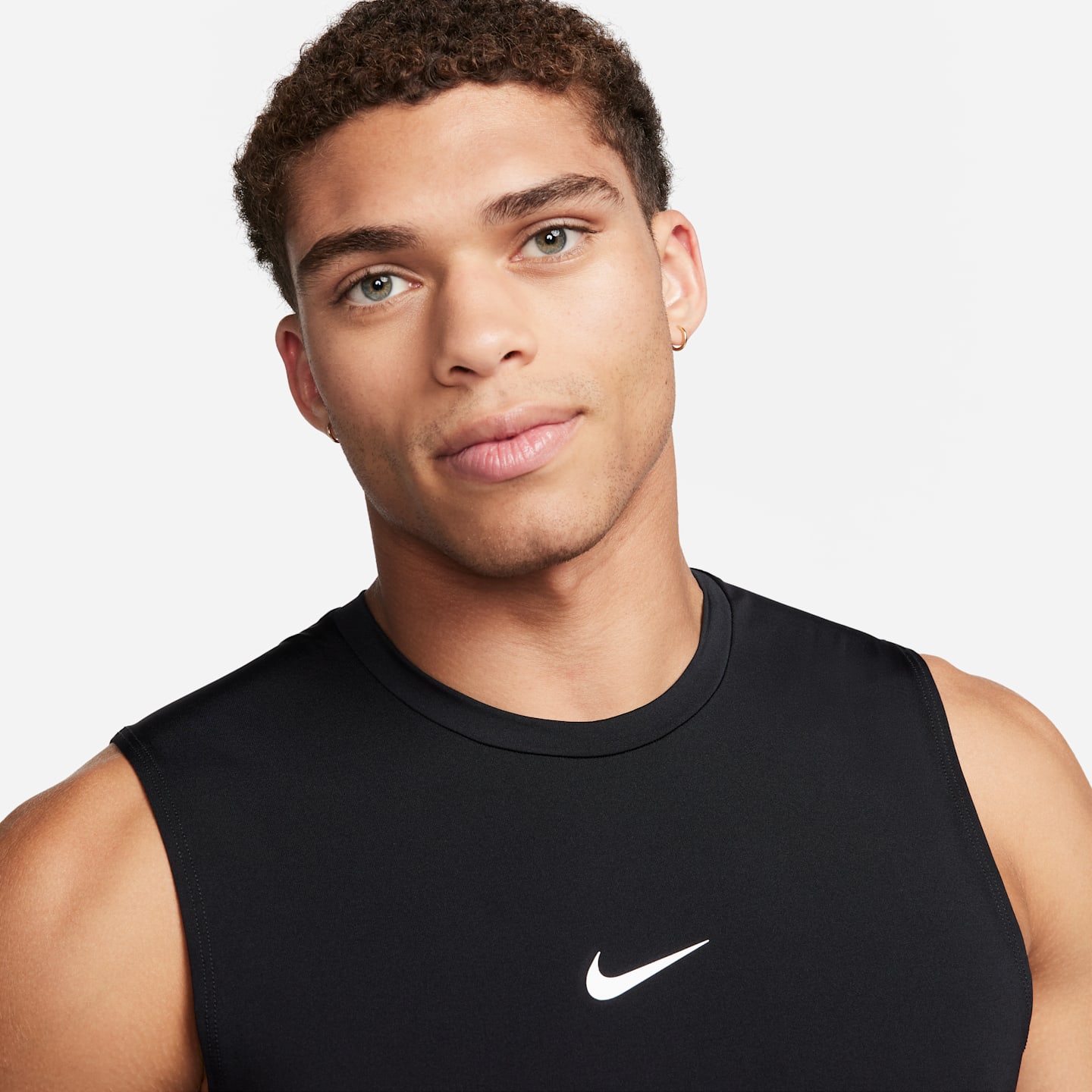 Мужской облегающий топ Nike Pro Dri-FIT без рукавов, цвет: Чёрный / Белый — фото 3