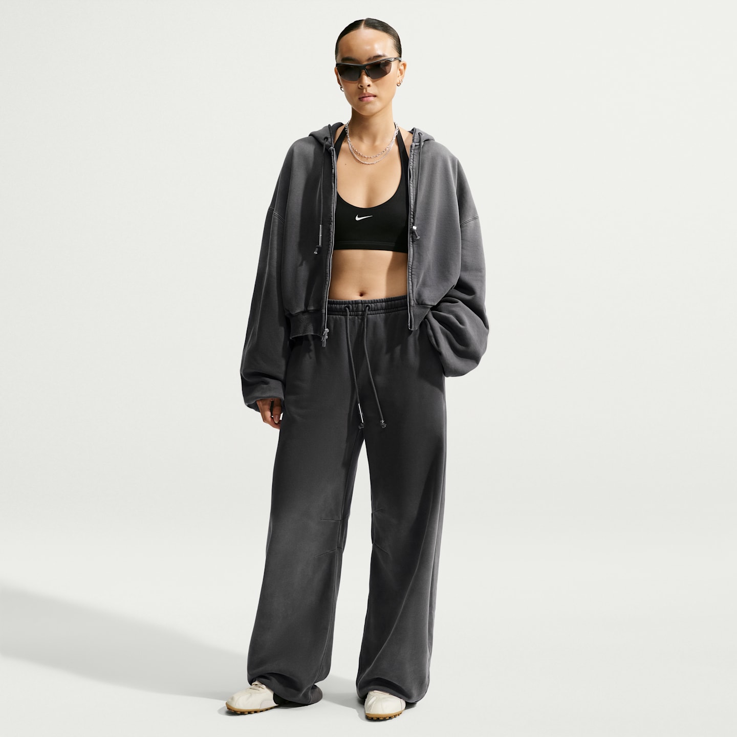 Женские брюки Nike Energy Studio Fleece, цвет: Чёрный — фото 2