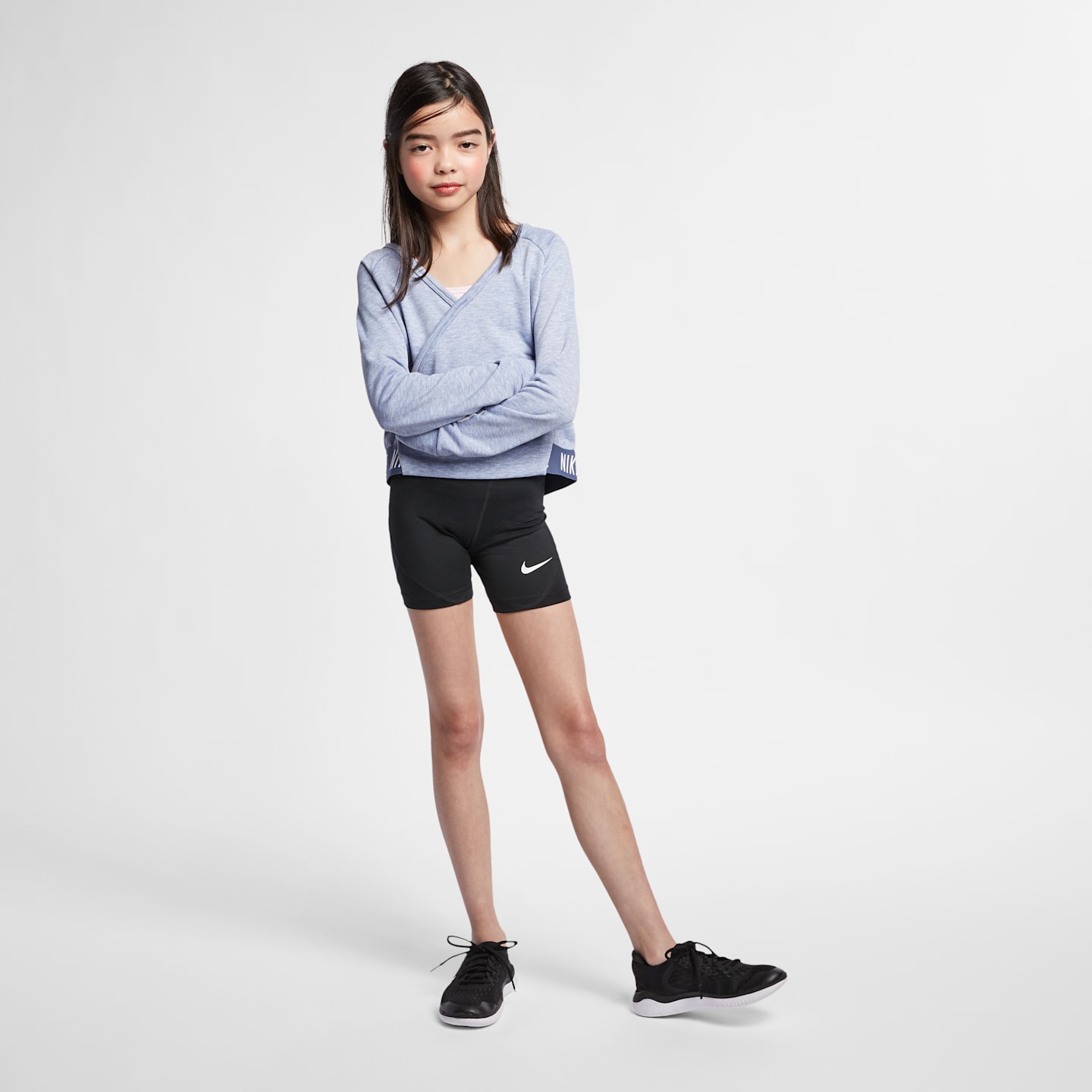 Детские шорты для девочек Nike Pro, цвет: Чёрный / Белый — фото 3