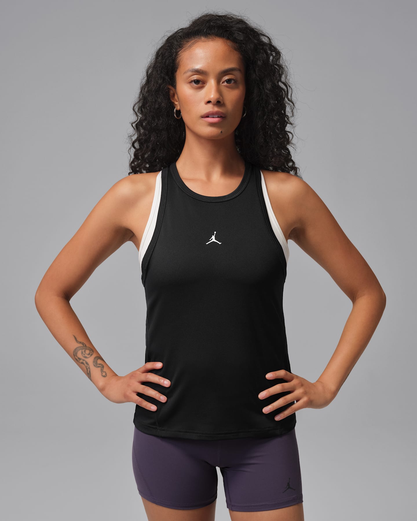 Женский топ Jordan Sport Essentials Dri-FIT Sleeveless Top, цвет: Чёрный / Белый — фото 5
