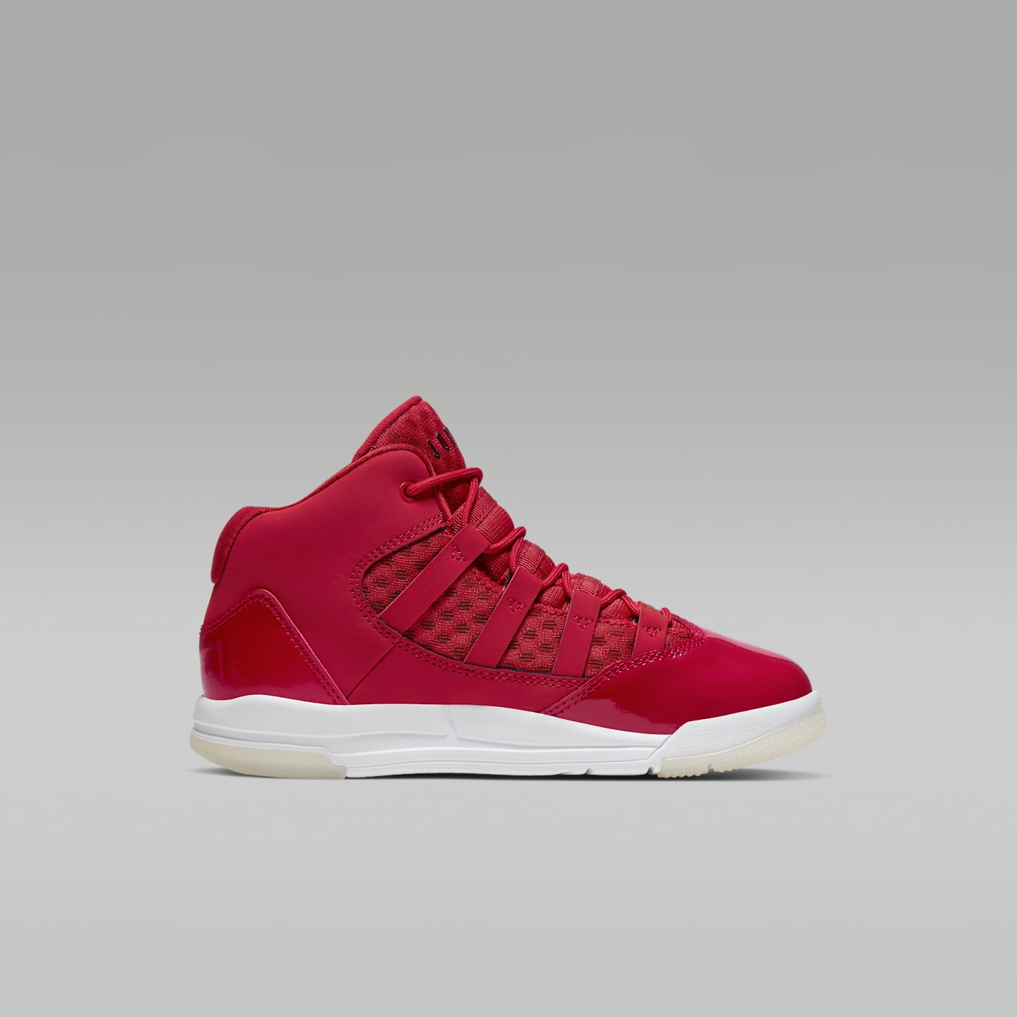 Кроссовки Jordan Max Aura Shoe для мальчиков, цвет: Красный / Белый — фото 3