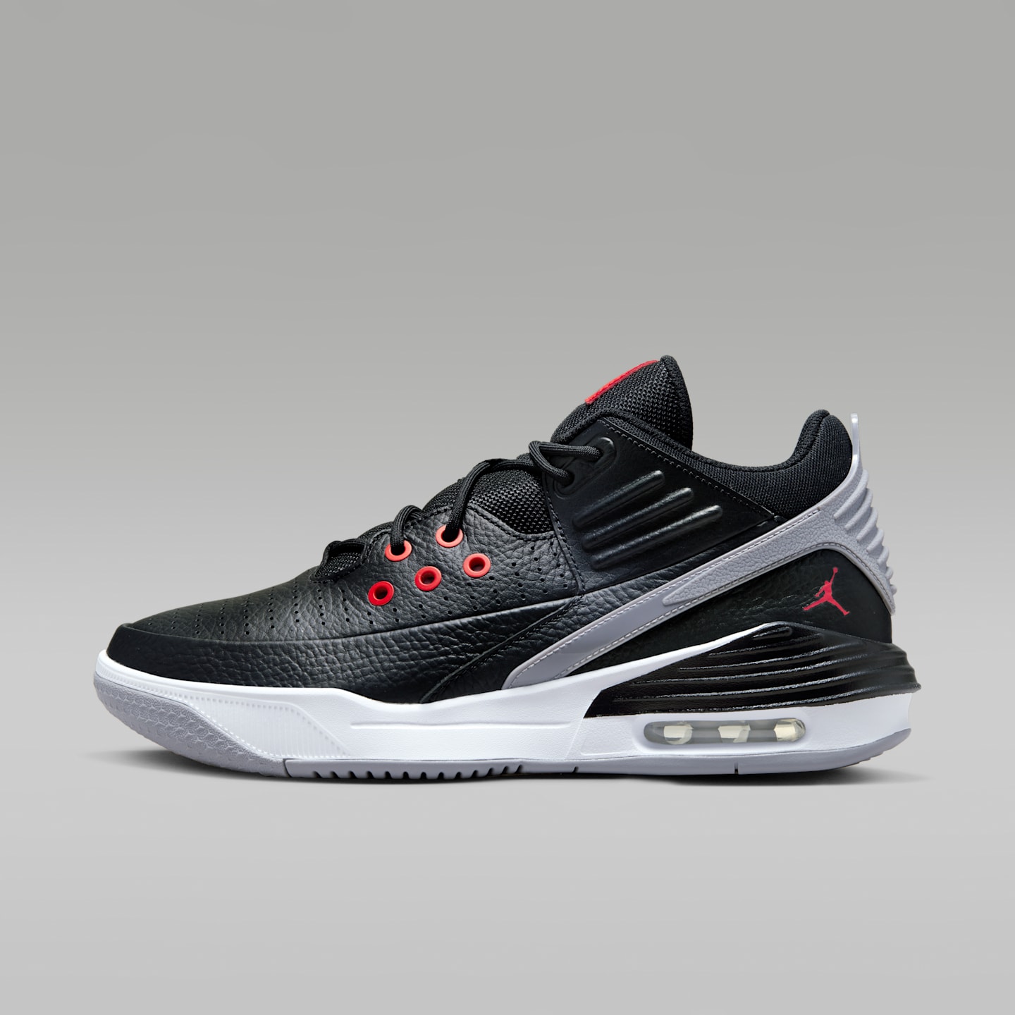 Мужские кроссовки Jordan Max Aura 5 Shoes, цвет: Чёрный / Белый — фото 1