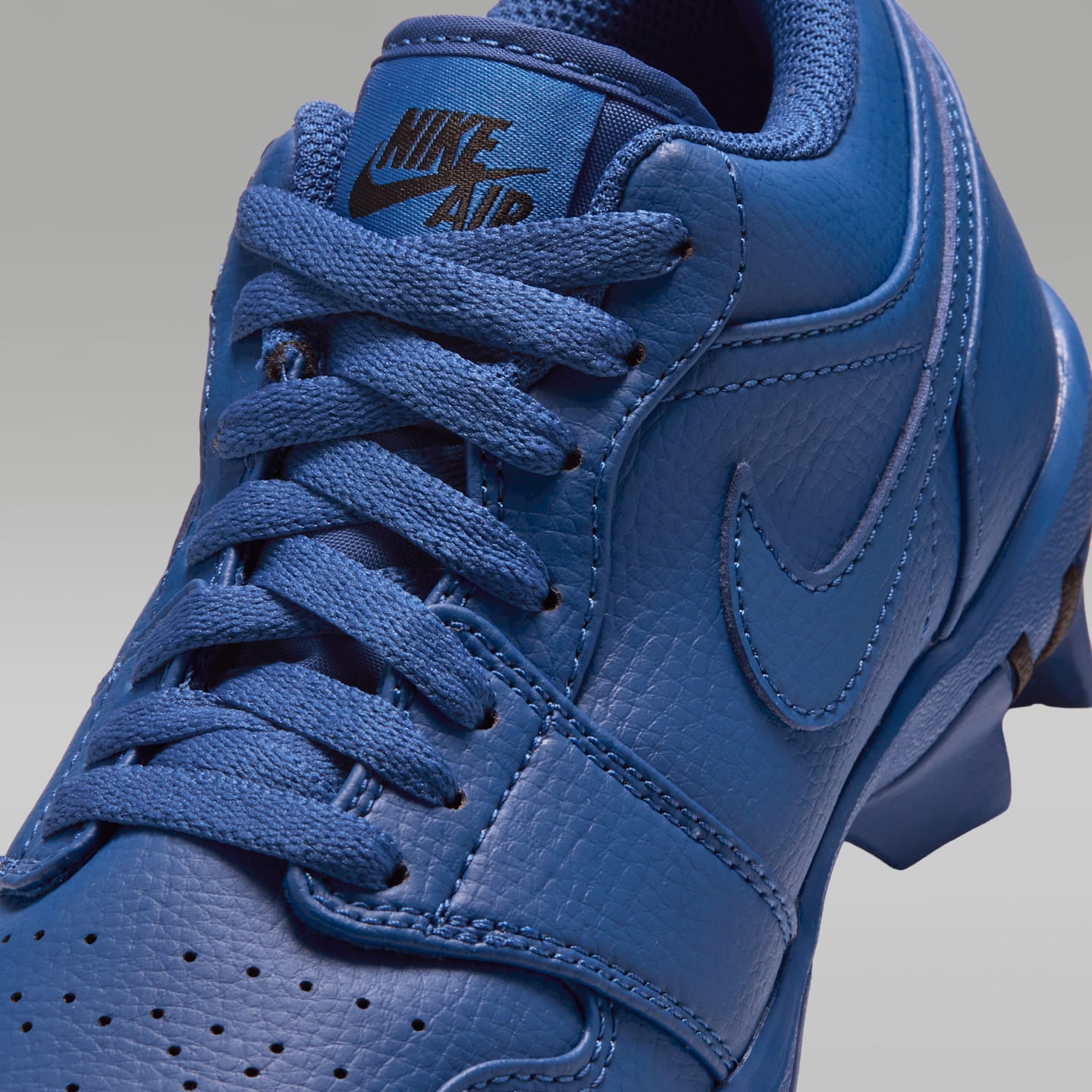 Детские бутсы Jordan 1 Low Cleats, цвет: Королевский синий / Чёрный — фото 8