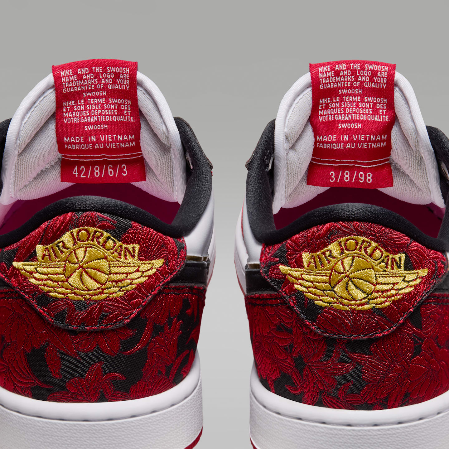 Мужские кроссовки Air Jordan 1 Retro Low OG "Garden" Shoes, цвет: Чёрный / Снежный белый — фото 9