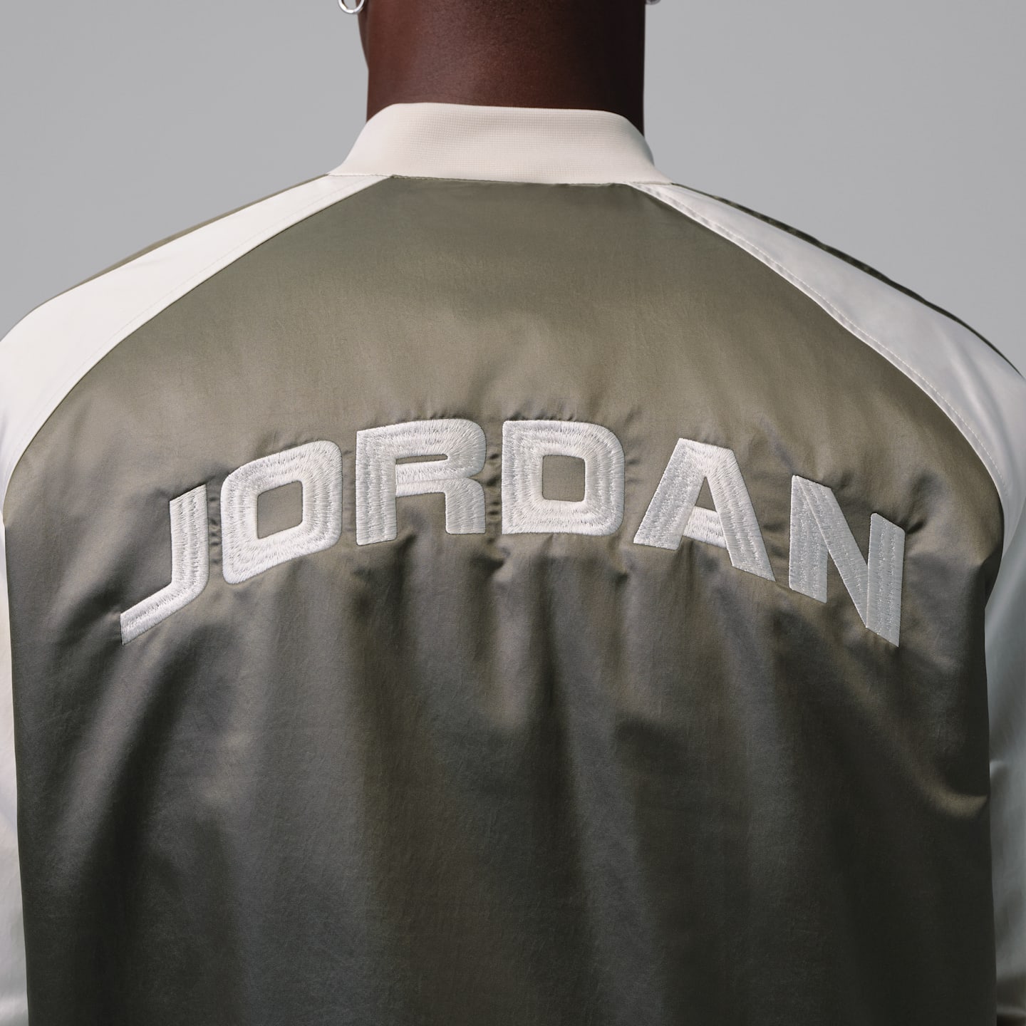 Мужская куртка Jordan Brooklyn Festival, цвет: Хаки / Бледная слоновая кость — фото 6