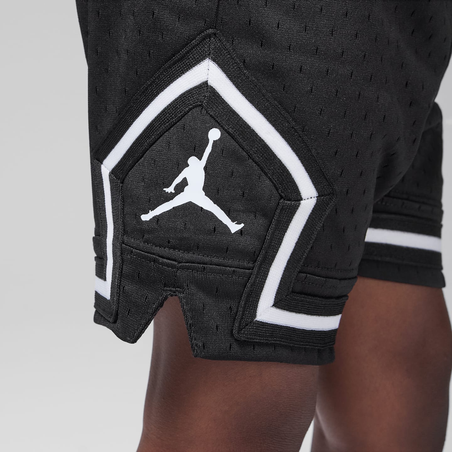 Детские шорты Jordan Dri-FIT Sport Diamond, цвет: Чёрный, вариант 1 — фото 4