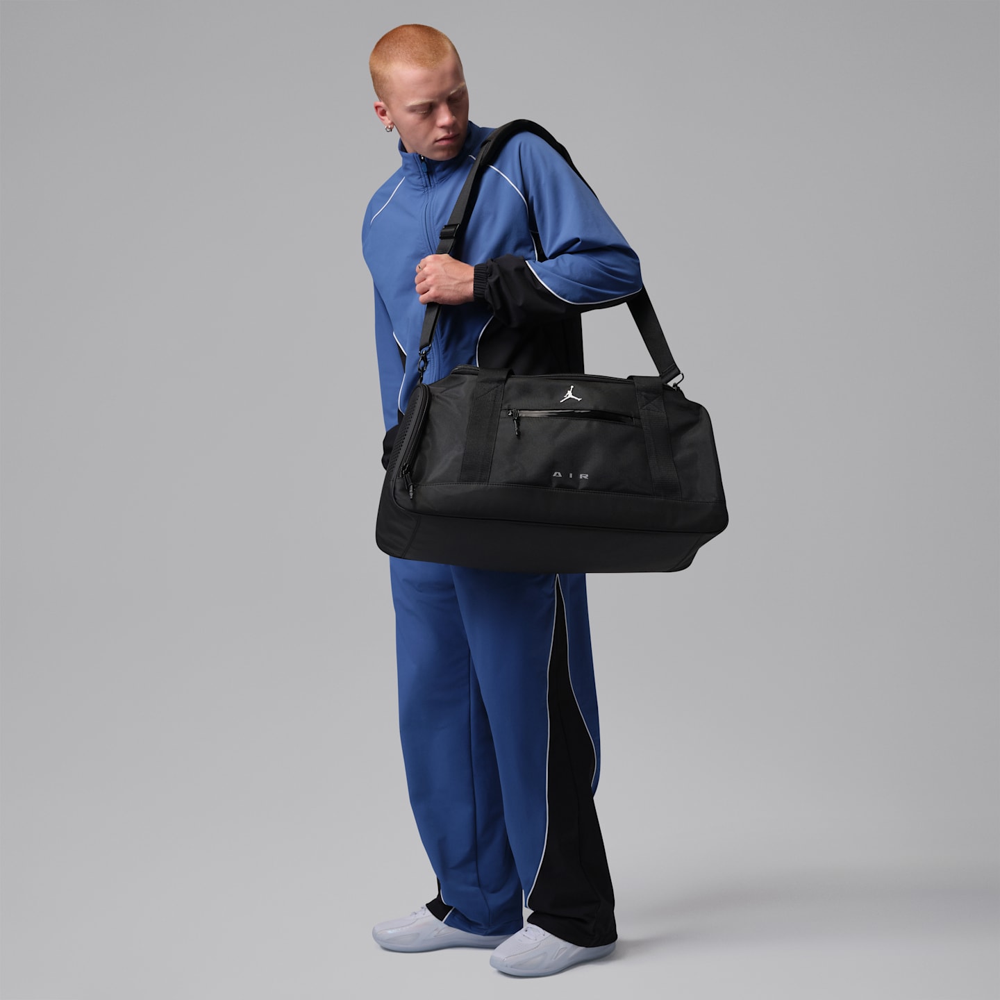 Спортивная сумка Jordan Sport Duffel, 47,5 л, цвет: Чёрный / Белый — фото 9