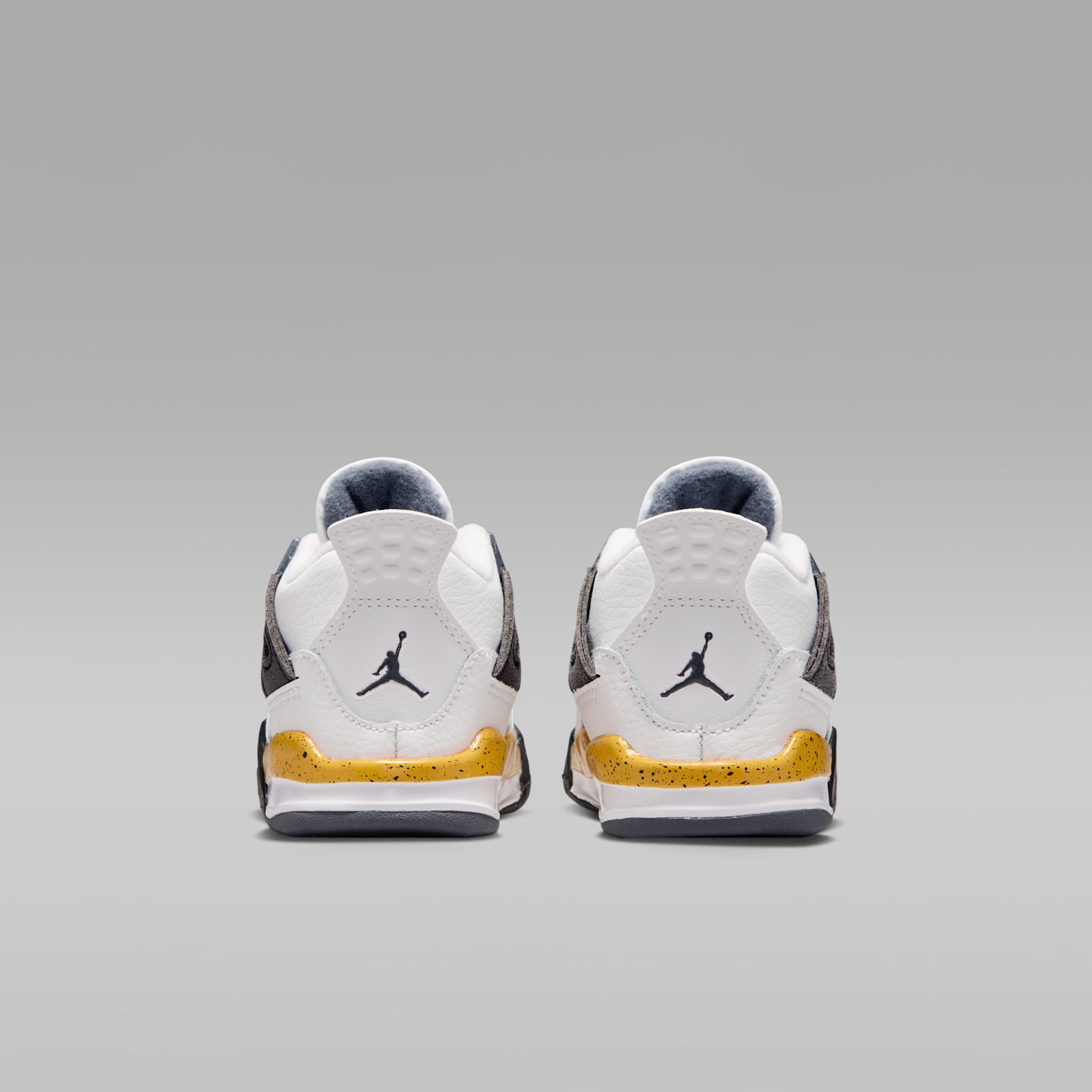 Детские кроссовки Jordan 4 Retro "Tour Yellow" Baby/Toddler Shoes, цвет: Белый / Тёмный синий серый — фото 6