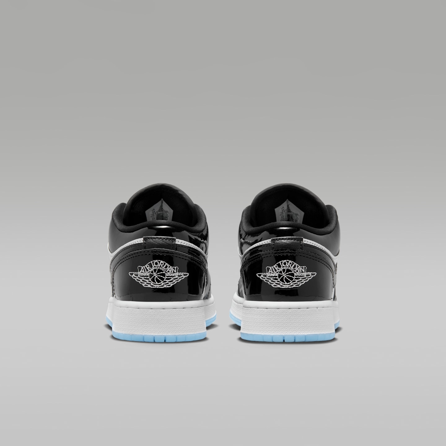 Детские кроссовки Air Jordan 1 Low SE, цвет: Белый / Чёрный — фото 6