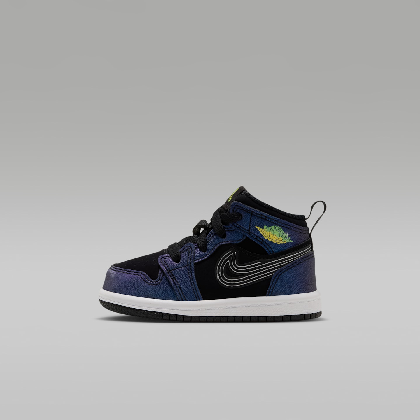 Детские кроссовки Jordan 1 Mid SE "Space Jam" Shoes, цвет: Чёрный / Зелёный — фото 1