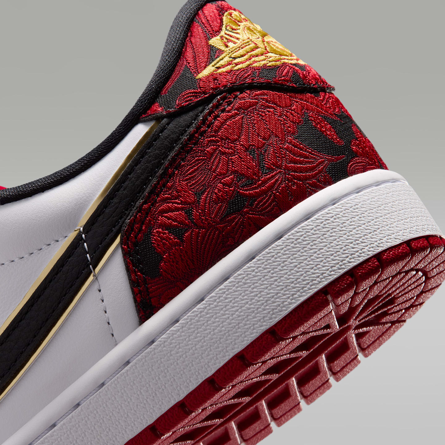Мужские кроссовки Air Jordan 1 Retro Low OG "Garden" Shoes, цвет: Чёрный / Снежный белый — фото 8