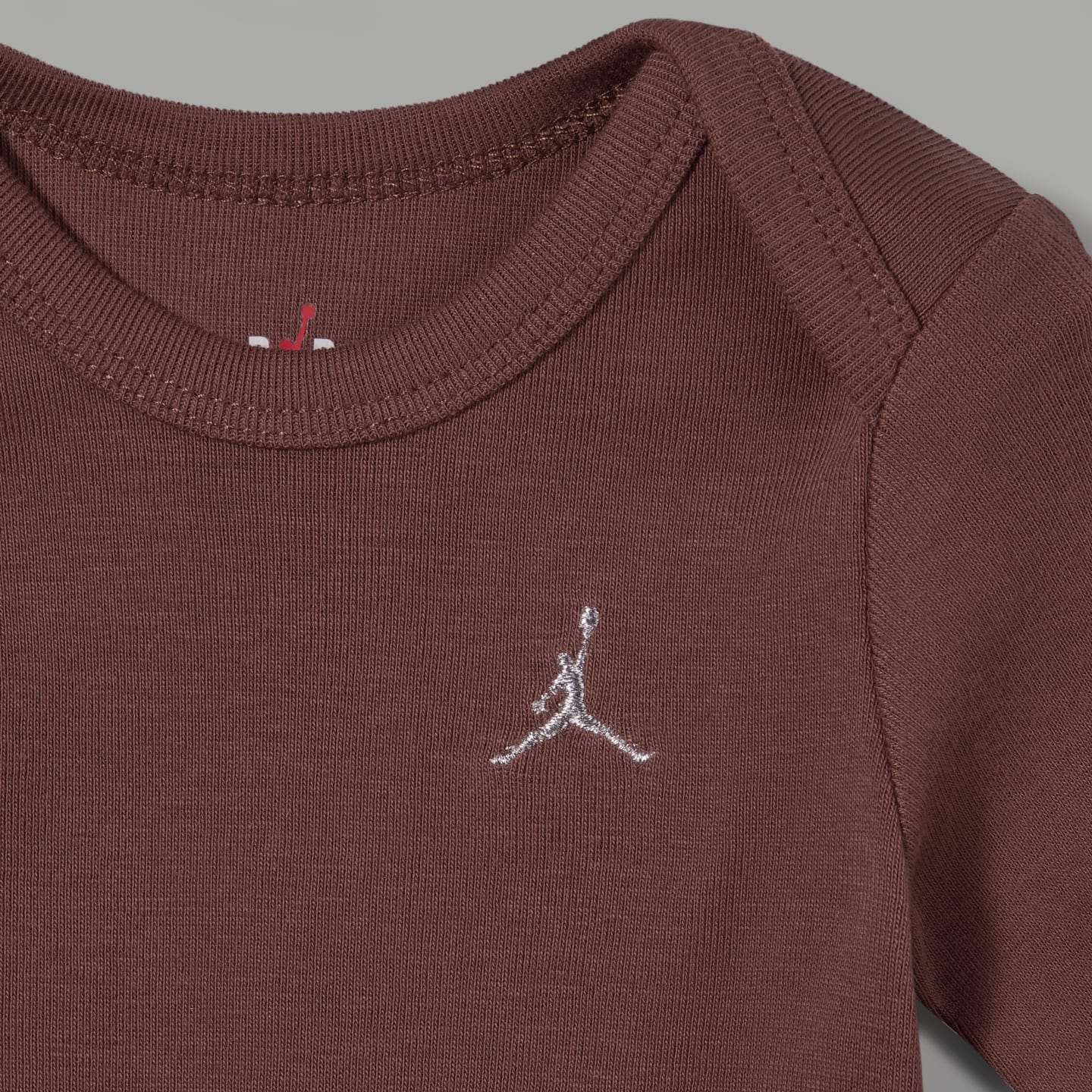 Комплект для малышей Jordan Fierce and Fearless из 2 предметов в коробке, 6-12 мес, цвет: Коричневый — фото 3