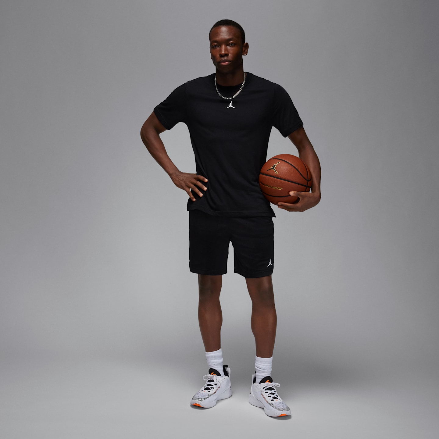 Мужские сетчатые шорты Jordan Sport Dri-FIT, цвет: Чёрный / Белый — фото 6