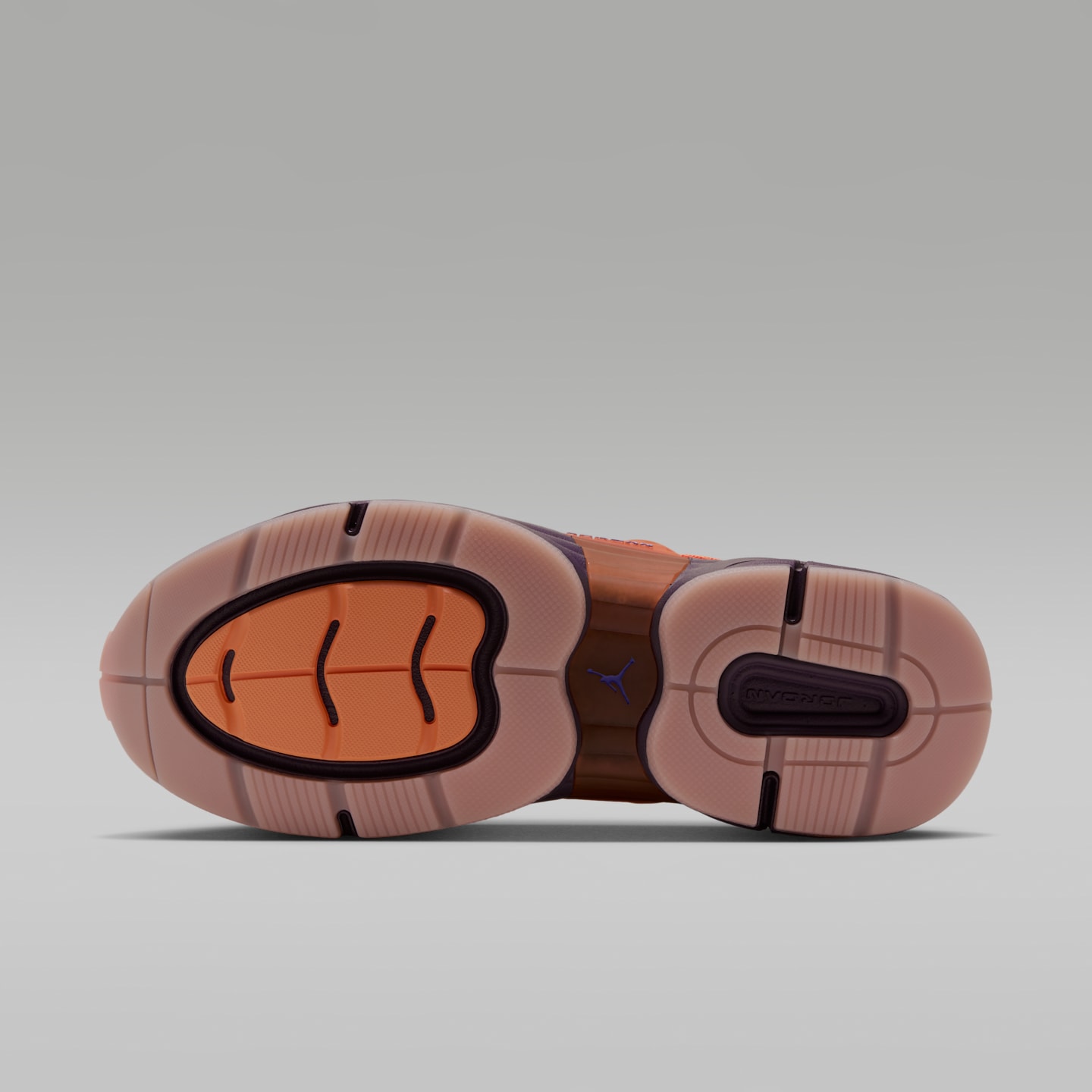 Мужские кроссовки Jordan Trunner O/S "Space Jam Planet" Shoes, цвет: Пудровый / Фиолетовый — фото 2