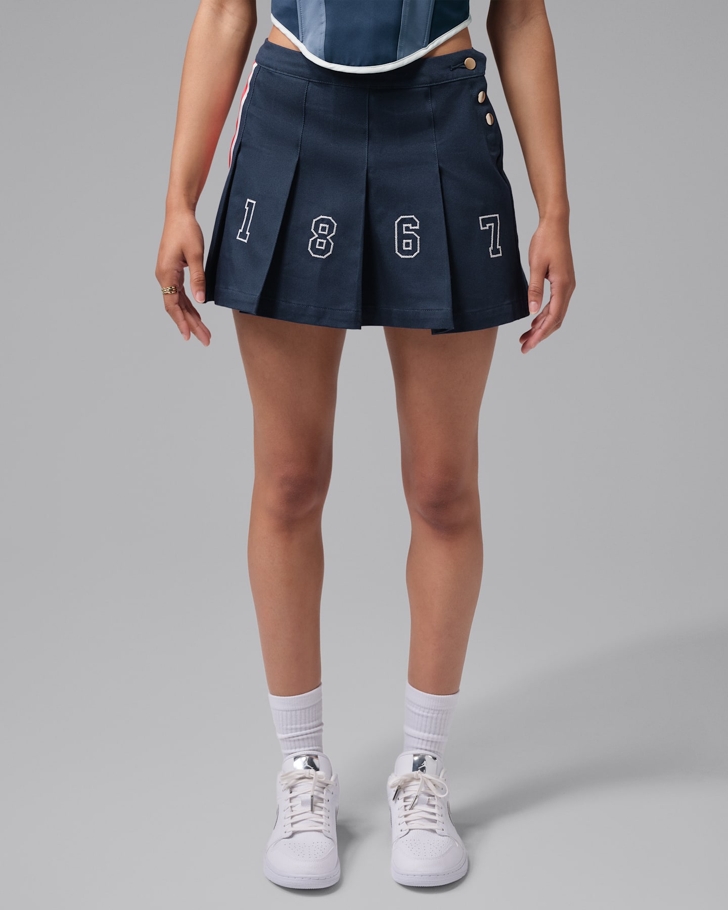 Женская плиссированная юбка Jordan Brooklyn x Howard University, цвет: Тёмно-синий / Молочный — фото 8