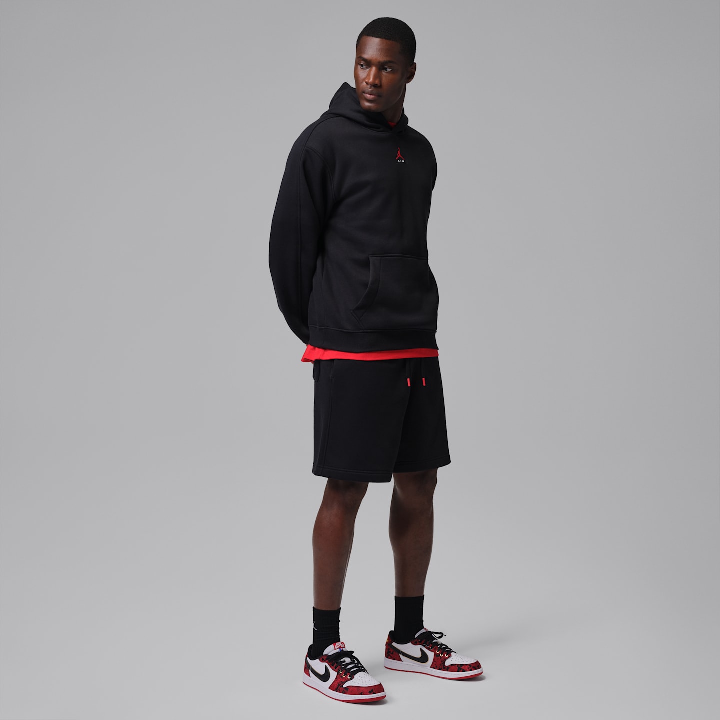 Мужские кроссовки Air Jordan 1 Retro Low OG "Garden" Shoes, цвет: Чёрный / Снежный белый — фото 11
