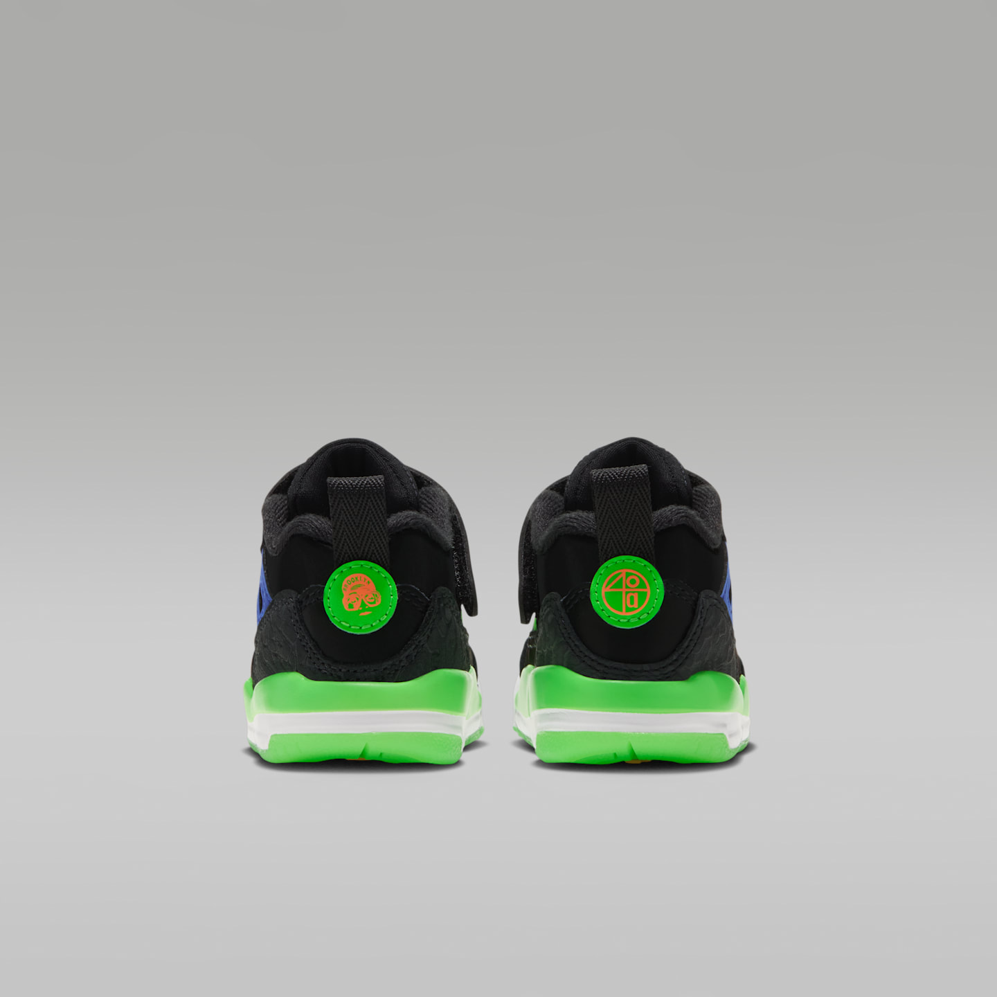 Детские кроссовки Jordan Spizike Low "Jam Central" Shoes, цвет: Чёрный / Зелёный — фото 6