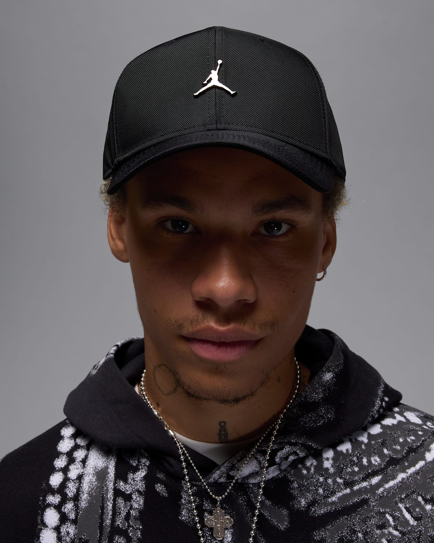 Мужской головной убор Jordan Rise Structured Metal Jumpman Hat, цвет: Чёрный / Графитовый — фото 7