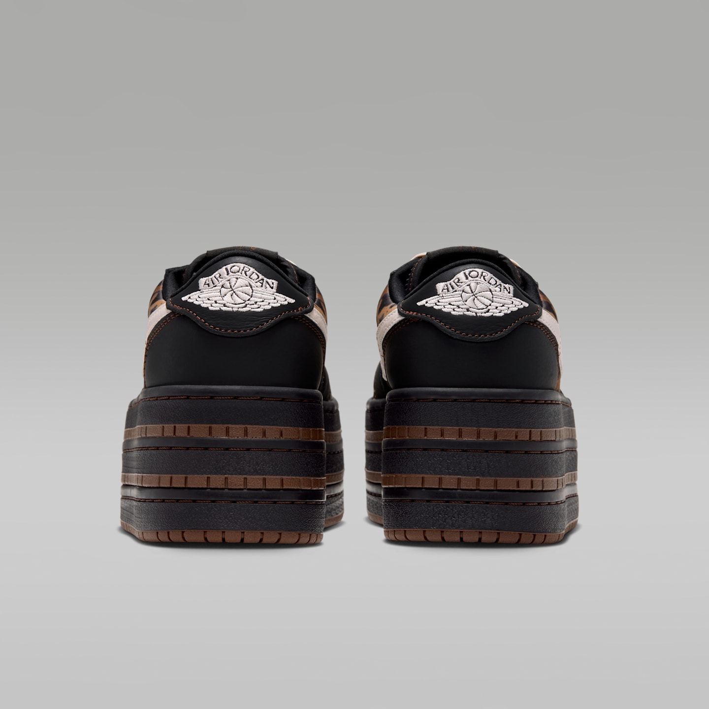Женские кроссовки Air Jordan 1 Triple Stack, цвет: Чёрный / Какао — фото 6