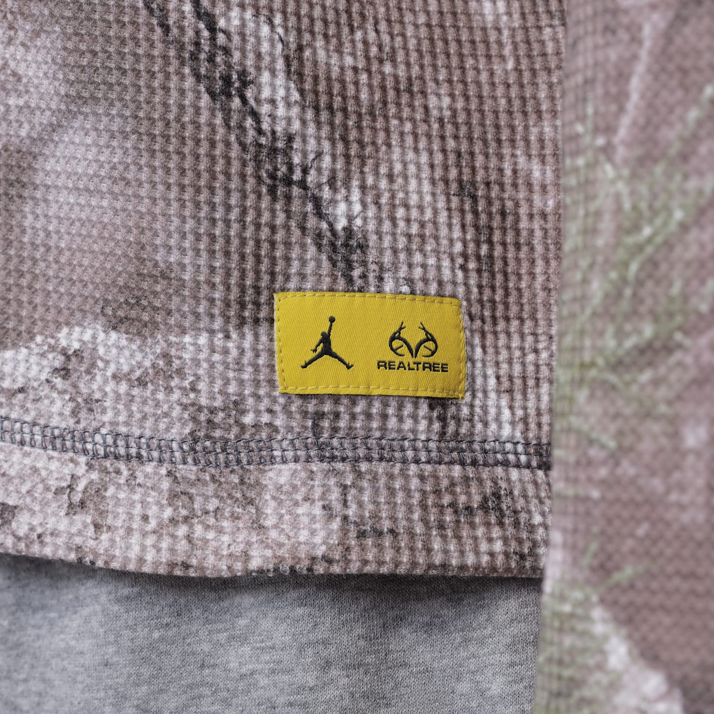 Женский вафельный лонгслив Jordan Flight Realtree, цвет: Белый — фото 4