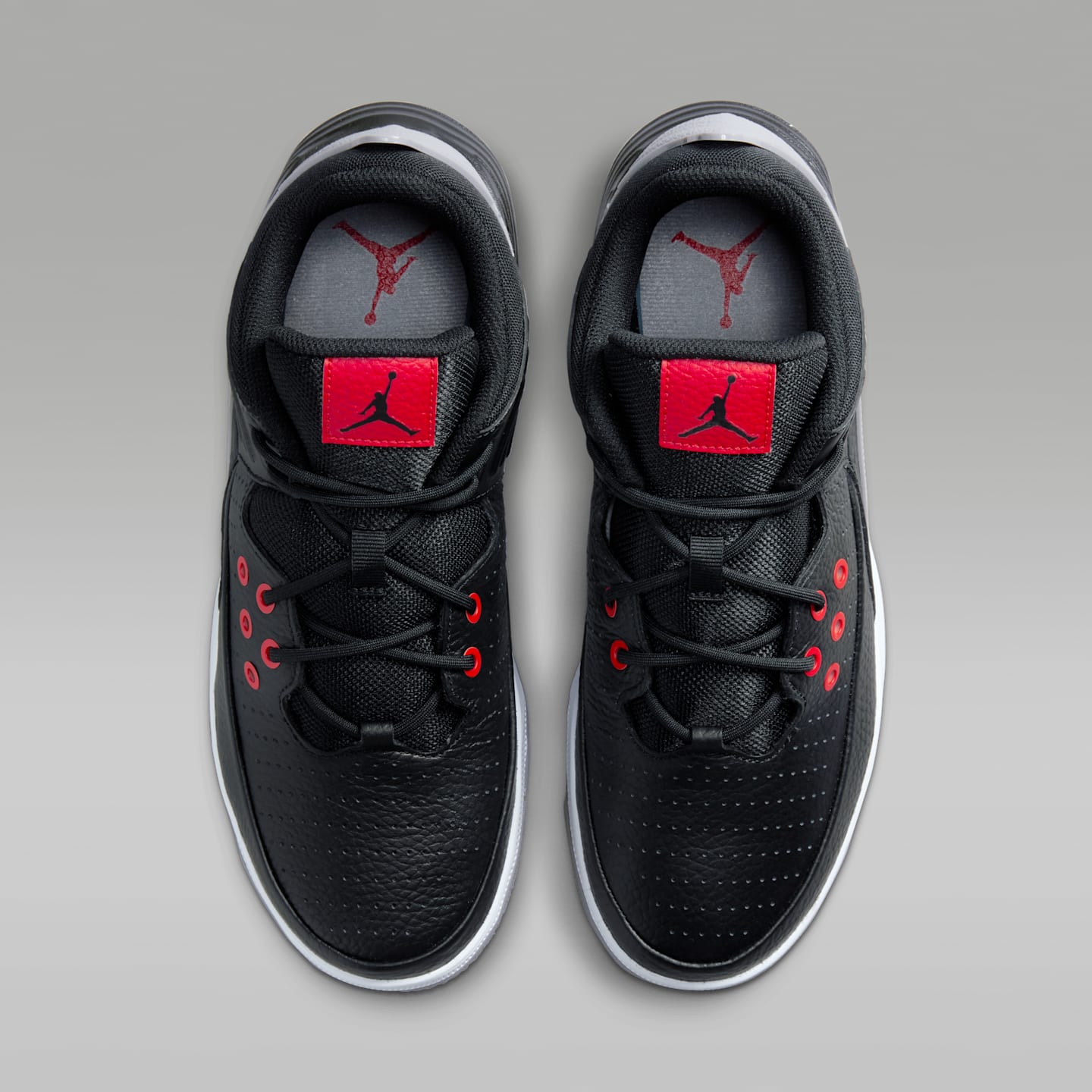Мужские кроссовки Jordan Max Aura 5 Shoes, цвет: Чёрный / Белый — фото 4