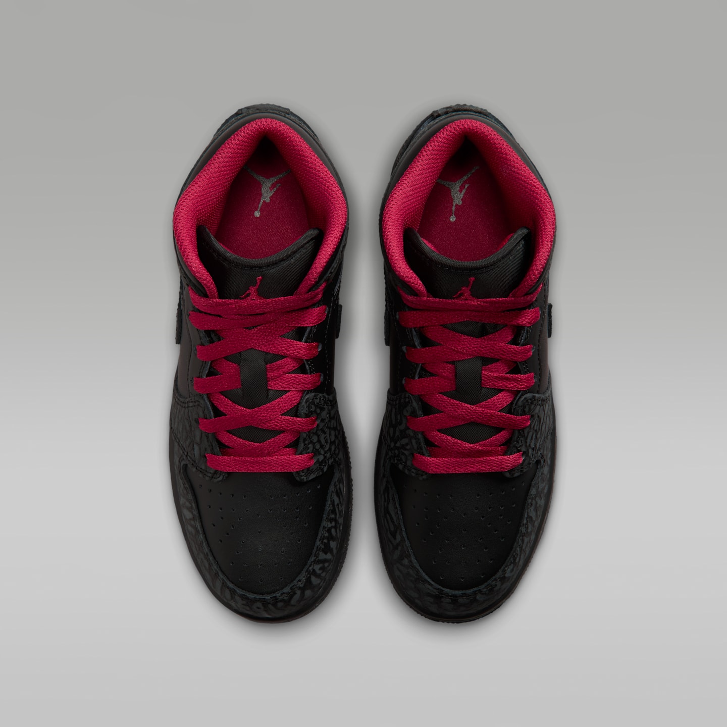 Детские кроссовки Air Jordan 1 Mid SE, цвет: Чёрный / Красный — фото 4