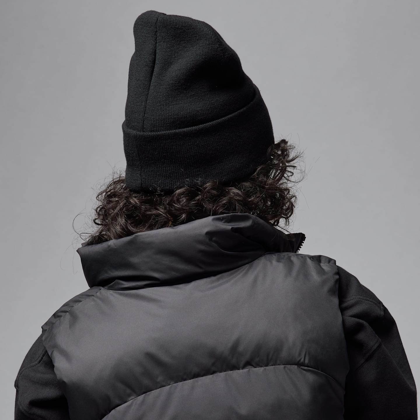 Мужская шапка Jordan Peak Satin-Lined Beanie, цвет: Чёрный / Белый — фото 2