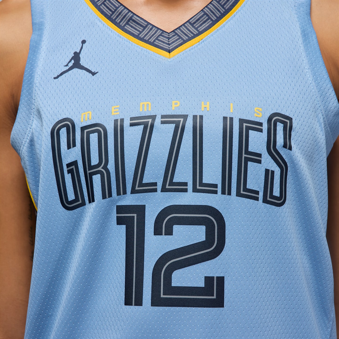 Мужской топ Jordan Memphis Grizzlies Statement Edition Dri-FIT NBA Swingman Jersey, цвет: Светлый синий — фото 4