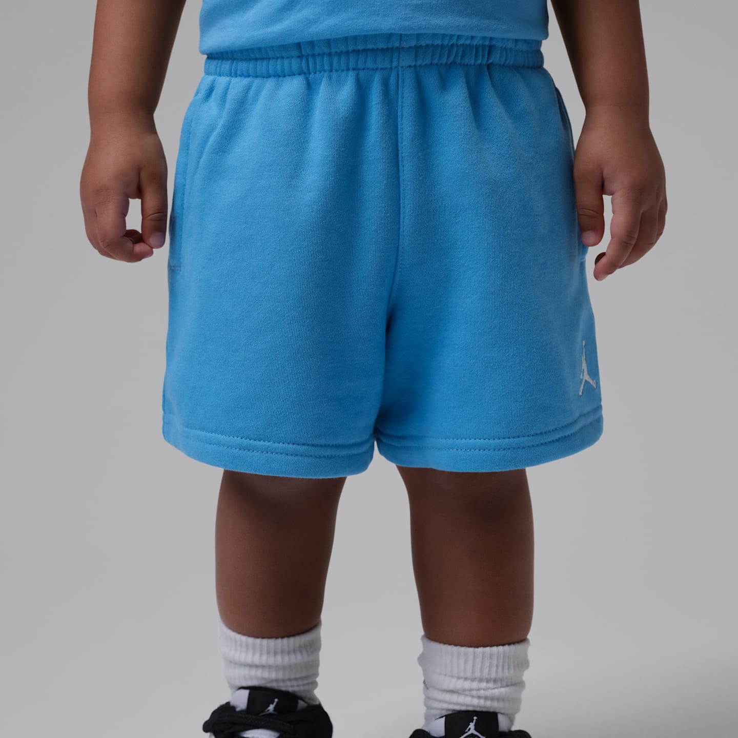 Детский комплект Jordan Brooklyn Essentials из футболки и шорт из махры, 2 предмета, цвет: Синий — фото 6